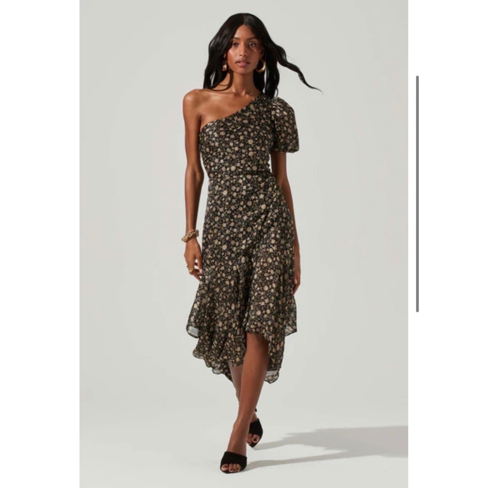 ASTR Santorini Floral One Shoulder Ruffle Midi Dress Small Event Wedding Black
